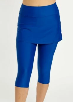 Maya Swim Top With Skirted Swim Capris 22 Maya Swim Top With Skirted Swim Capris -Calypsa Sales 062222 calypsa 0211 modli cropped 300 44 2101 2564