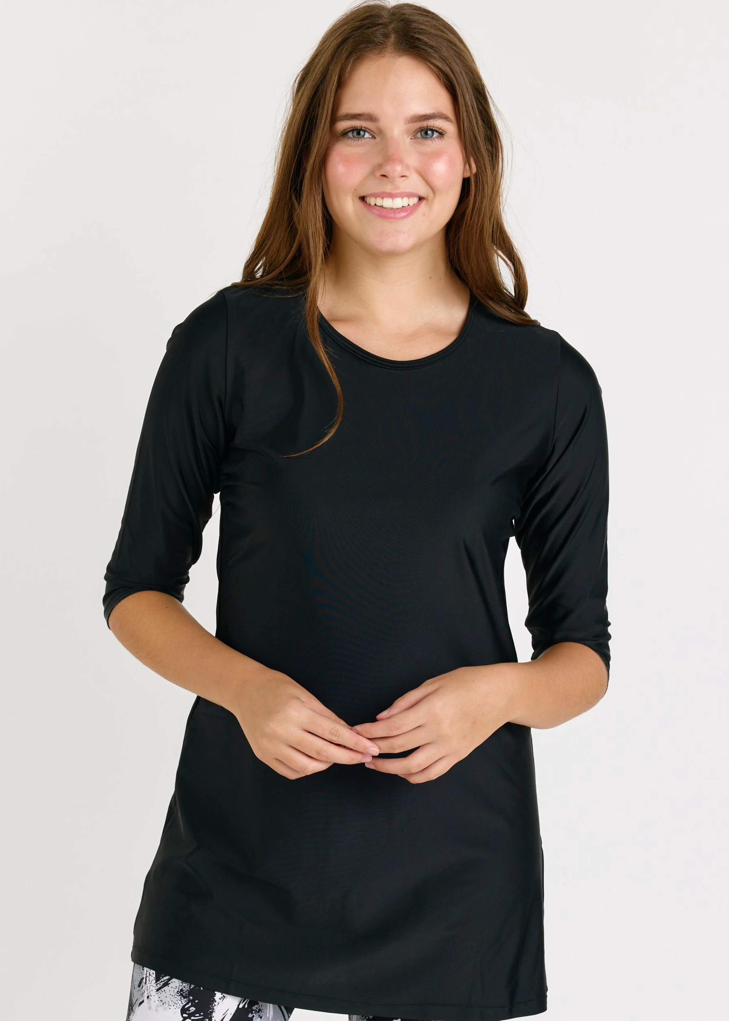 Gia Swim Tunic With Capri Swim Leggings 6 Gia Swim Tunic With Capri Swim Leggings - Image 4