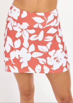 A-line Swim Skort 16 A-line Swim Skort -Calypsa Sales 4 3 2 modli cropped 0 0 640 896