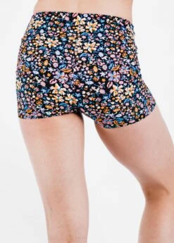 Riley Knotted Swim Top With Swim Shorts 17 Riley Knotted Swim Top With Swim Shorts -Calypsa Sales dsc 0262 modli cropped 726 2 2648 2691