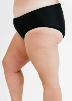 Plus Size Adele Swim Top With Bikini Bottom 29 Plus Size Adele Swim Top With Bikini Bottom -Calypsa Sales dsc 3259 modli cropped 577 9 2920 3300 2