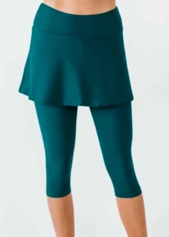 Skirted Swim Capris -Calypsa Sales dsc 4998 1 1 modli cropped 329 172 2657 3436