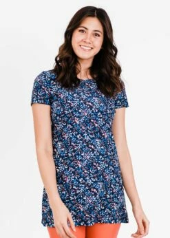 Anna Swim Tunic With Capri Swim Leggings -Calypsa Sales dsc 5201 2 modli cropped 665 559 2251 2778 1