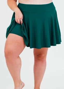 Plus Size Zoey Crop Swim Top With Flowy Swim Skort -Calypsa Sales edited 6488 modli cropped 191 10 3025 3985