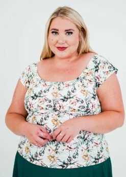 Plus Size Zoey Crop Swim Top With Flowy Swim Skort -Calypsa Sales edited 6490 modli cropped 132 661 2857 4482 1