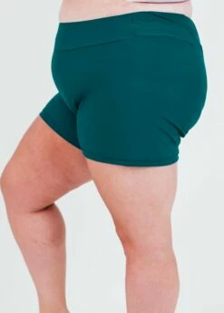 Plus Size Maya Swim Top With Removable Cups With Swim Shorts 24 Plus Size Maya Swim Top With Removable Cups With Swim Shorts -Calypsa Sales edited 6651 modli cropped 480 2 2941 3454