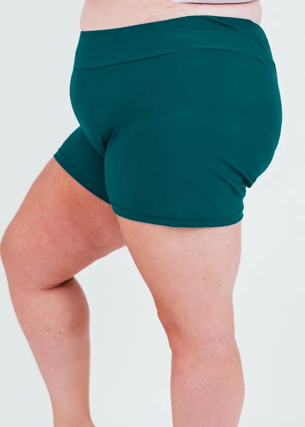 Plus Size Maya Swim Top With Removable Cups With Swim Shorts 12 Plus Size Maya Swim Top With Removable Cups With Swim Shorts - Image 10