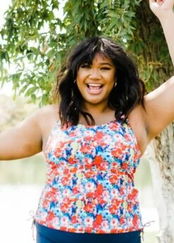 Plus Size Maya Swim Top With A-line Swim Skort -Calypsa Sales final 2090 1 modli cropped 828 262 1981 1875