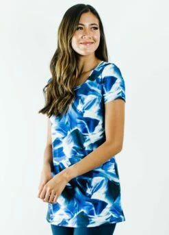 Anna Swim Tunic With Capri Swim Leggings -Calypsa Sales final 2414 100000047212 modli cropped 784 1289 2138 3170 1