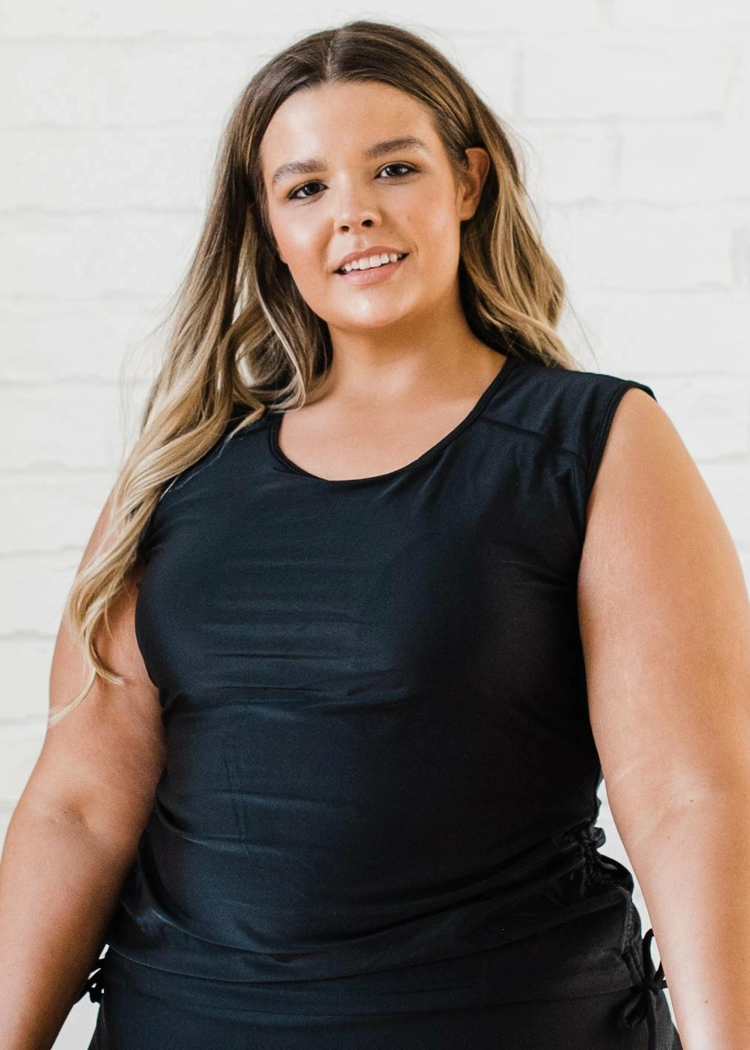 Plus Size Closed Back Maya Swim Top With Flowy Swim Skort 7 Plus Size Closed Back Maya Swim Top With Flowy Swim Skort - Image 5