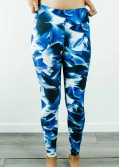 Jenna Swim Tunic With Long Swim Leggings -Calypsa Sales final 3876 100000049609 modli cropped 207 101 3070 4107 2