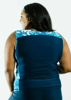 Plus Size Loose Fit Maya Swim Top With Long Bike Swim Shorts 25 Plus Size Loose Fit Maya Swim Top With Long Bike Swim Shorts -Calypsa Sales final 5180 modli cropped 826 1284 2118 3099 1