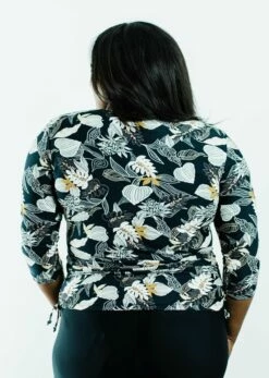 Plus Size Margaux Swim Top With Flowy Swim Skort 27 Plus Size Margaux Swim Top With Flowy Swim Skort -Calypsa Sales final 5484 100000046010 modli cropped 841 1408 2200 3316 1