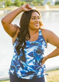 Plus Size Maya Swim Top With Midi Swim Skort -Calypsa Sales final 6028 modli cropped 1181 1696 2463 3490 1