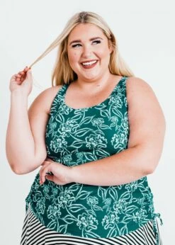 Plus Size Maya Swim Top With Removable Cups With Mid-Thigh Swim Shorts