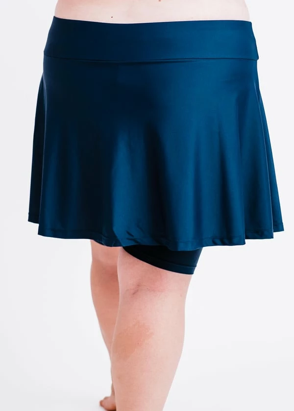 Plus Size Adele Swim Top With Midi Swim Skort 9 Plus Size Adele Swim Top With Midi Swim Skort - Image 7