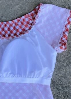 Zoey Crop Swim Top With Swim Shorts 19 Zoey Crop Swim Top With Swim Shorts -Calypsa Sales ygtbhnjkl 2 modli cropped 1136 0 2126 1385